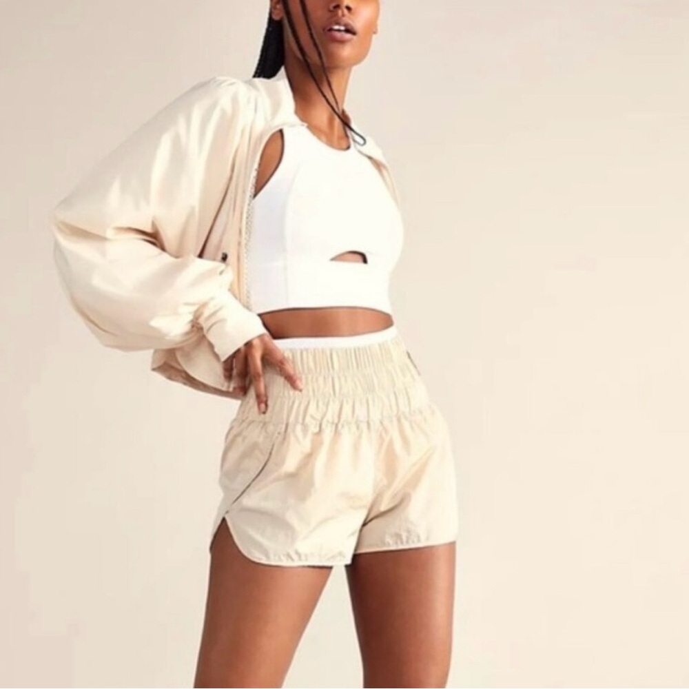 Free People Movement The Way Home Women Small Yellow High-Waisted Shorts Sporty